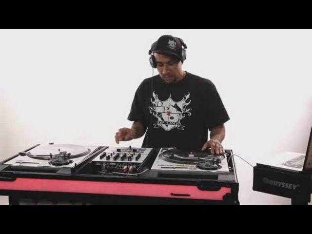 How to Scratch | DJ Lessons