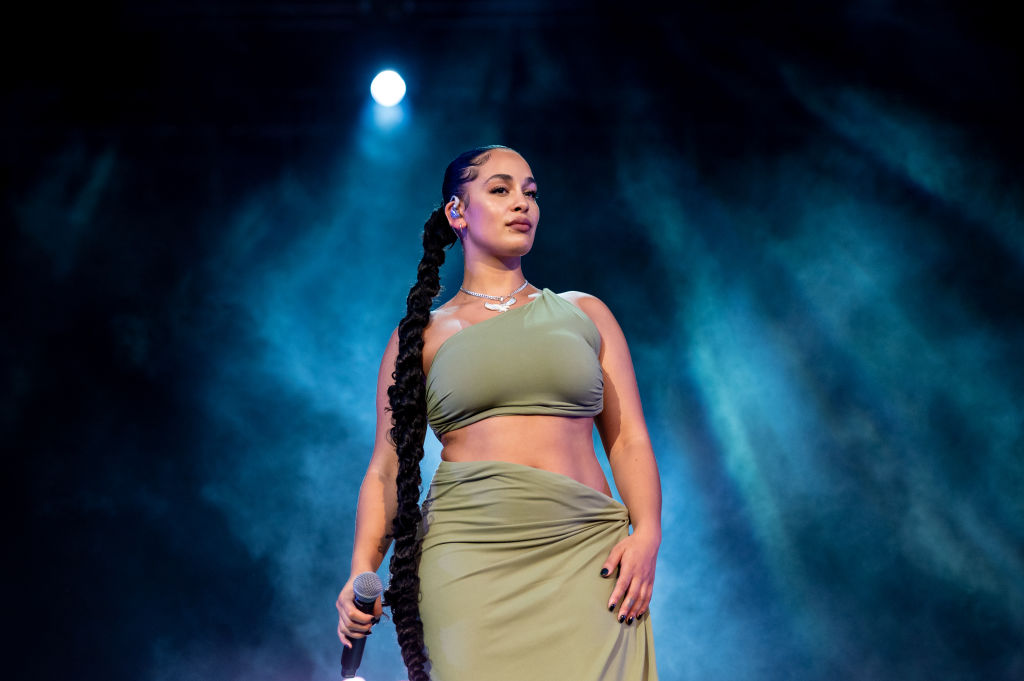 Jorja Smith Body Shamed On Twitter Despite Looking Fantastic