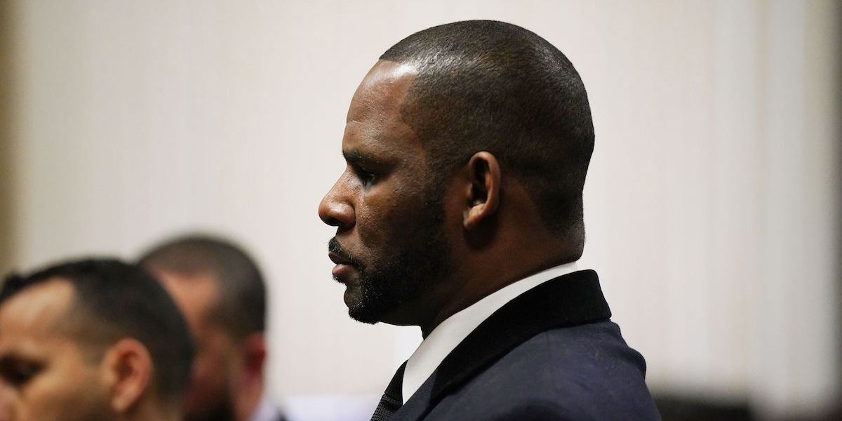 UMG Ordered to Pay $507K In Royalties to R. Kelly Victims