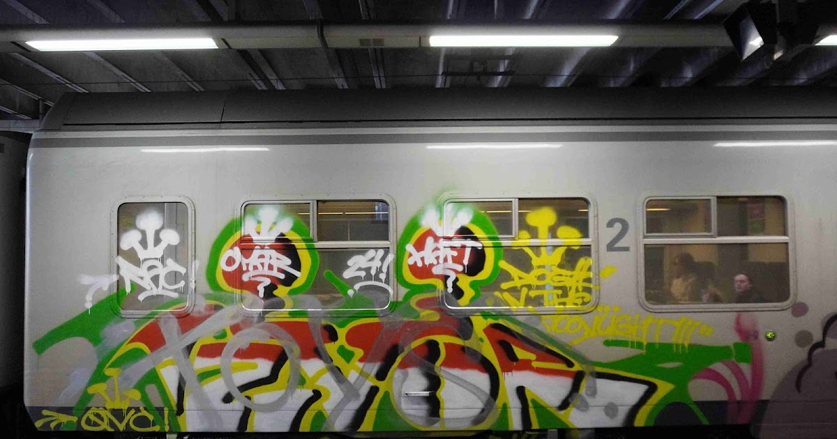 POUR LE QVC CREW
Art on Train