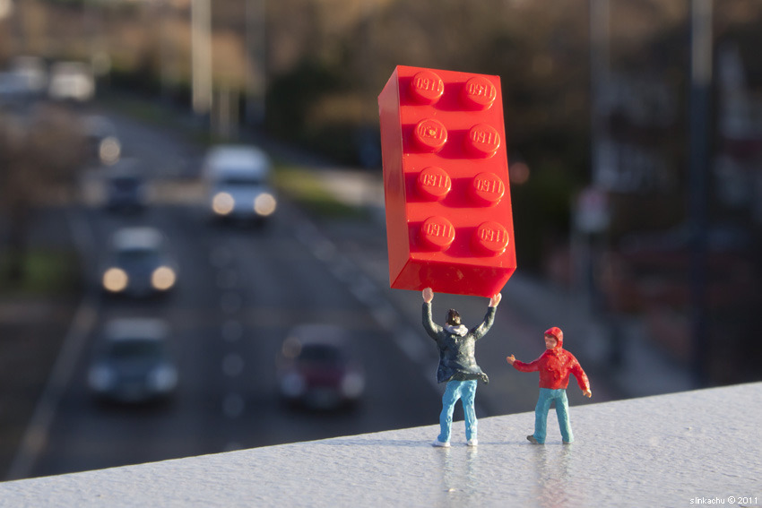 Little People – A tiny Street Art Collection by Slinkachu (Part 2 of 4)